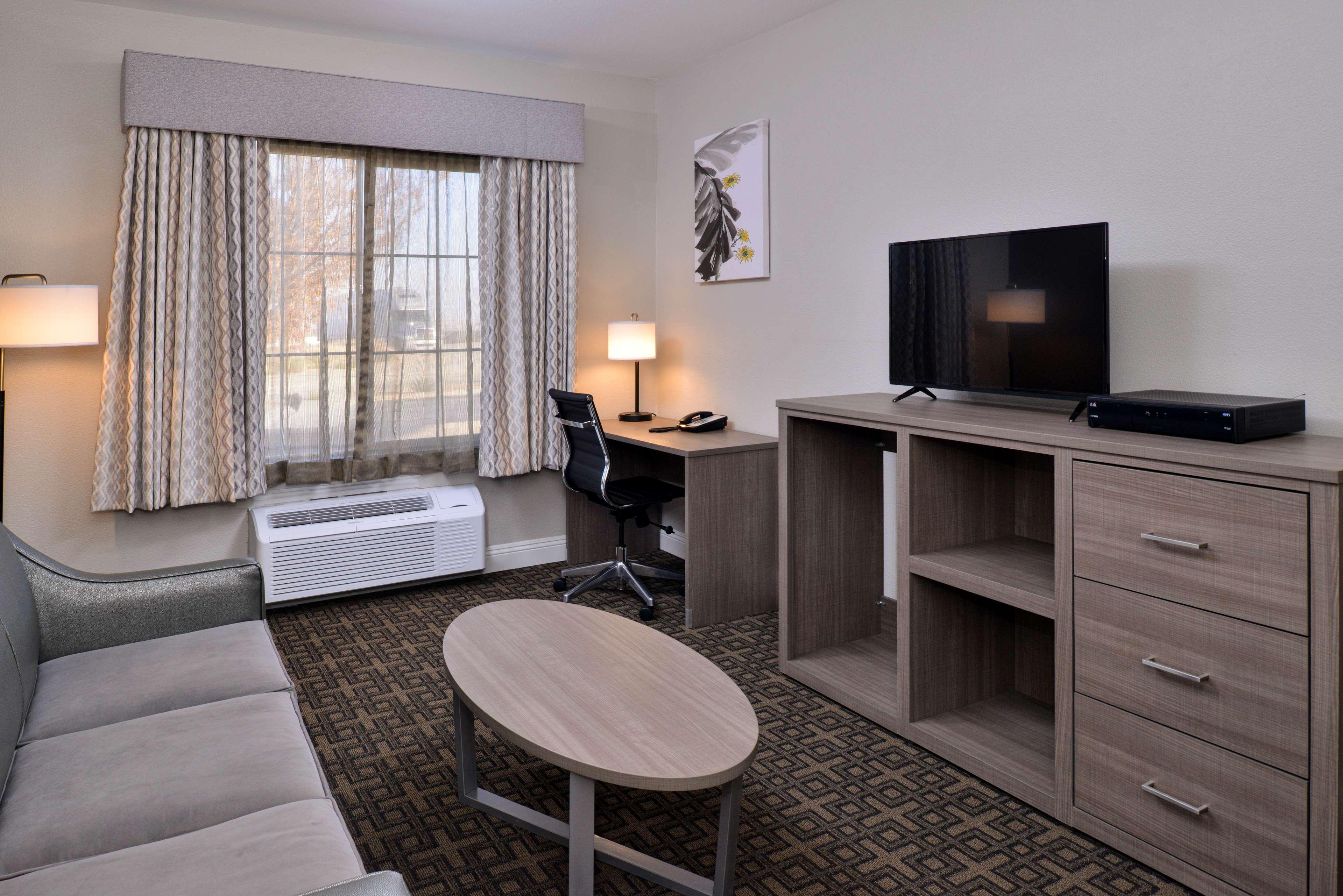 Best Western Kettleman City Inn & Suites Экстерьер фото