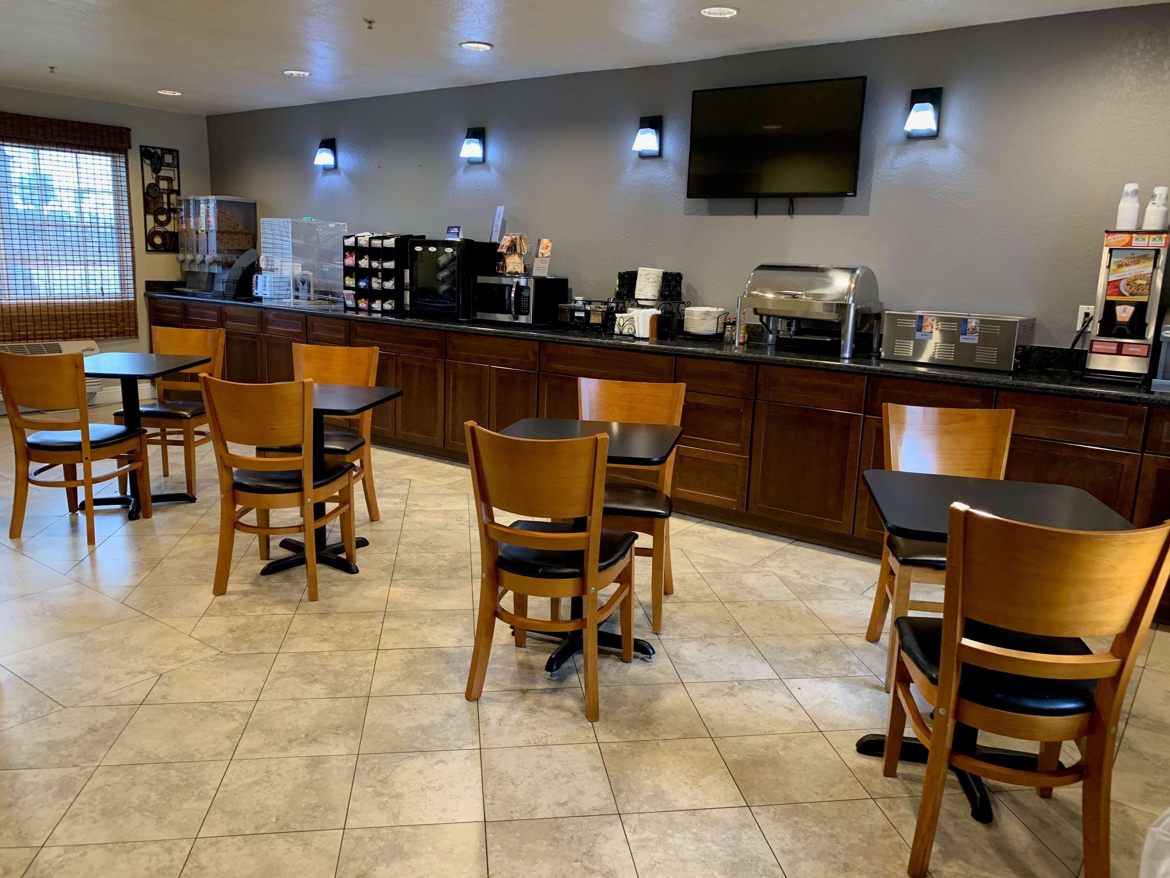 Best Western Kettleman City Inn & Suites Экстерьер фото